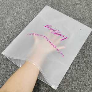 Saco Plástico Personalizado de Alta Qualidade com Fecho Zipper Fosco para Roupas Embalagem Plástica Saco de Roupas com Zipper - Product Image 2