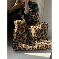 Sac fourre-tout chic pour femme en fausse fourrure imprimé léopard, grand sac à bandoulière doux en sherpa pour l'hiver