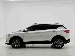 Voitures d'occasion pas chères 2019 Geely Coolray 260T DCT Knight FWD 1.5T SUV Voiture d'occasion Volant à gauche Vente en gros Exportation de voitures d'occasion Geely - Product Image 3