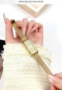 นาฬิกาข้อมือผู้หญิงดีไซน์สร้างสรรค์ สองเขตเวลา สไตล์เรโทร ทรงสี่เหลี่ยม ควอตซ์ ของขวัญคริสต์มาส - Product Image 3