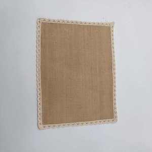 JIAHE 100% tovaglietta di iuta laminata iuta intrecciata quadrata in juta naturale con bordi in pizzo copertura ecologica impermeabile - Product Image 1