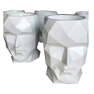 Escultura de Vaso Decorativo em Resina Leve, Artesanal e Pintada à Mão, de Alta Qualidade, à Prova d'Água, para Atacado - Product Image 1