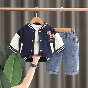 Completo Casual da Baseball a Tre Pezzi con Stampa per Bambini Maschi da 1 a 5 Anni - Product Image 2