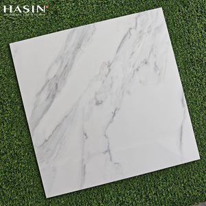 Sang trọng 60x60 Carrara trắng sứ ngói cho phòng khách nội thất khách sạn đánh bóng đá cẩm thạch carreaux de Sol gốm gạch lát sàn - Product Image 1