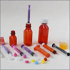 Jeringa Dispensadora Oral Desechable de Plástico de 2 ml y 5 ml para Medicamentos Líquidos, con Adaptador de Botella, Punta y Tapa - Product Image 6