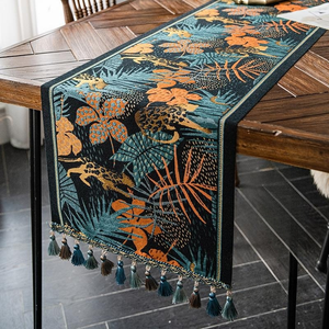 <span class=keywords><strong>Chemin</strong></span> <span class=keywords><strong>de</strong></span> <span class=keywords><strong>Table</strong></span> Jacquard Floral Géométrique Ethnique Classique Vintage 100% Polyester Tissé Technique Rectangle Décoration <span class=keywords><strong>de</strong></span> <span class=keywords><strong>Table</strong></span> à Manger - Product Image 2