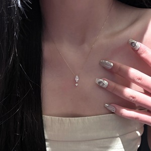 Collier minimaliste en argent pur S925 avec diamant, design goutte d'eau scintillant, tempérament haut de gamme, placage rhodié exquis - Product Image 5