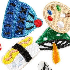Mini Parche Termoadhesivo Bordado con Diseños de Casa, Pasaporte, Café, Hongo, Coche, Sushi para Etiqueta de Equipaje y Decoración de Bolsos - Product Image 3