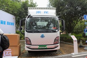 Nueva Camioneta Eléctrica DF 4X2 con Autonomía de 450 KM, Batería CATL de 140 KWH, Caja Cerrada para Transporte de Carga en Todo Clima - Product Image 2