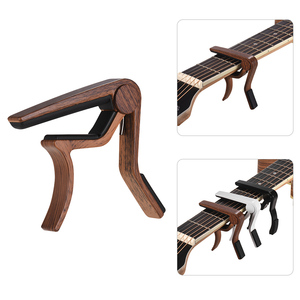 Abrazadera de Capo de guitarra de cambio rápido de una sola mano aleación de aluminio con 4 púas para guitarra eléctrica acústica bajo <span class=keywords><strong>Banjo</strong></span> - Product Image 5