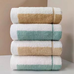 Toallas de Baño y Spa Personalizadas de Algodón Puro, Tejido Jacquard, Suaves y Delicadas con la Piel - Product Image 4