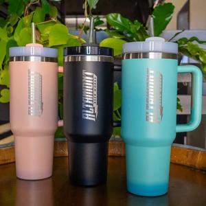 شعار مخصص 30 أونصة في الهواء الطلق جدار مزدوج مقبض كوب 40 أونصة مغامرة مع مقبض - Product Image 5