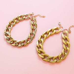 <span class=keywords><strong>Collier</strong></span> en résine dorée colorée <span class=keywords><strong>pour</strong></span> chats et chiens - Tailles grande/moyenne/petite - Product Image 3
