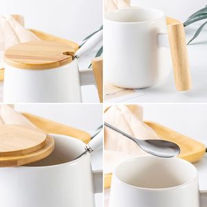 แก้วเซรามิกพร้อมหูจับไม้ แก้วกาแฟเซรามิกมีฝาปิด แก้วเซรามิกสไตล์นอร์ดิก - Product Image 5