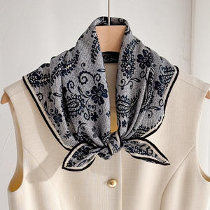 2025 nouveauté mûrier soie courte écharpe Jungle <span class=keywords><strong>château</strong></span> impression roulé à la main bord décoration polyvalent hiver chaleur rétention - Product Image 5