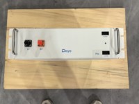 Inverter Hybrid Tiga Fasa Deye 50kW dengan Sistem Penyimpanan Energi Baterai LiFePO4 BOS-G, 4 MPPT, Rentang Baterai 160-800V