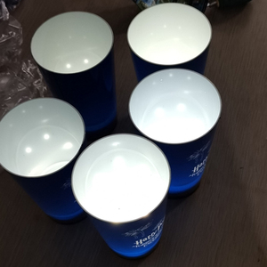 Gobelet lumineux LED à détection d'eau en plastique de qualité alimentaire sans BPA réutilisable pour Halloween, les fêtes et les événements - Product Image 6