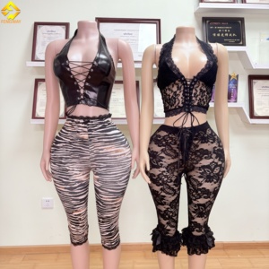 2025 été mode vêtements femmes ensemble dentelle voir à travers sans manches haut court et pantalon court ensemble - Product Image 1