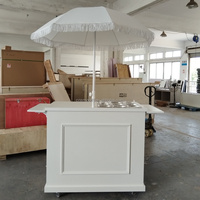 SMOOTH Vente en gros de comptoirs de bar mobiles en bois blanc personnalisés, chariot à bonbons portable et pliable pour fêtes, mariages et banquets