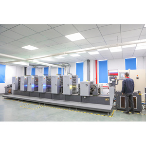Autocollants personnalisés imperméables, résistants aux UV et aux intempéries pour les pots d'huile moteur, <span class=keywords><strong>de</strong></span> <span class=keywords><strong>liquide</strong></span> <span class=keywords><strong>de</strong></span> <span class=keywords><strong>frein</strong></span> et <span class=keywords><strong>de</strong></span> lubrifiant - Product Image 6
