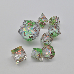 Ensemble <span class=keywords><strong>de</strong></span> <span class=keywords><strong>d</strong></span>és <span class=keywords><strong>de</strong></span> luxe en résine transparente <span class=keywords><strong>D</strong></span>&<span class=keywords><strong>D</strong></span>, <span class=keywords><strong>d</strong></span>és polyédriques à paillettes vertes et à sable mouvant pour collection <span class=keywords><strong>de</strong></span> jeux <span class=keywords><strong>de</strong></span> rôle <span class=keywords><strong>D</strong></span>&<span class=keywords><strong>D</strong></span>, <span class=keywords><strong>cadeau</strong></span> - Product Image 5