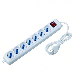 Barre d'alimentation Schuko 6 voies avec interrupteur, câble de 1,8 m, blanc - Product Image 3