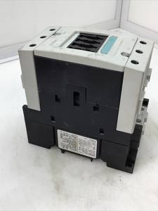 Contattore di Potenza Originale Nuovo di Zecca 3RT1046-1AB00 AC-<span class=keywords><strong>3</strong></span> 95A 45kW - 1 Pezzo - Nuovo Ref275 PLC - Product Image 3