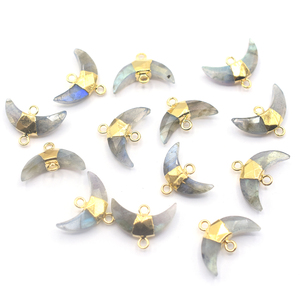 ตัวเชื่อมต่อรูปพระจันทร์เคลือบทองประดับลาบราดอไรต์พร้อมห่วง - Product Image 1
