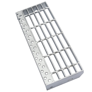Marche d'escalier <span class=keywords><strong>fix</strong></span>ée par boulons JT8 avec nez de marche perforé - Product Image 2