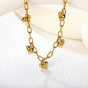 Collier tendance en acier inoxydable poli miroir avec chaîne trombone et pendentif cœur plaqué or 18 carats, étanche, pour femme - Product Image 4