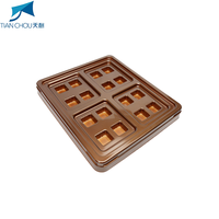Barquette en plastique pour chocolat de qualité alimentaire à 16 cavités, barquette d'emballage personnalisée avec insert