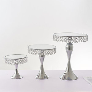 Présentoirs à gâteaux dorés, vente en gros, 4 pièces, pour pâtisserie, Set <span class=keywords><strong>de</strong></span> <span class=keywords><strong>Table</strong></span> à Dessert, décoration <span class=keywords><strong>de</strong></span> <span class=keywords><strong>mariage</strong></span> - Product Image 4