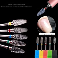 Fraise à ongles en carbure de tungstène à surface lisse, formes flamme/croisées/coniques pour le ponçage des capsules d'ongles en acrylique, le nettoyage des cuticules en salon