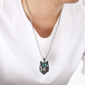 Kalung Liontin Kepala Serigala Ukiran Retro Eropa Amerika Terlaris, Kalung Batu Mata Kucing Hip-hop, Kalung Pria Trendi - Product Image 6