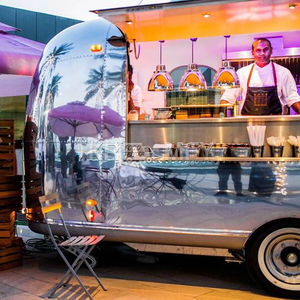 2025 remolque de comida multifuncional personalizado camión de comida de café con equipo para hornear Pizza carrito de hamburguesas - Product Image 1