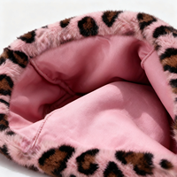 Bonnet d'hiver unisexe de luxe, motif camouflage dessin animé, fausse fourrure acrylique, oreilles d'animaux, logo personnalisé, bonnets doux et chauds de créateur