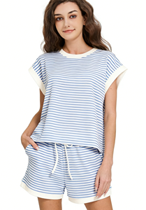 Ensemble deux pièces rayé d'été personnalisé pour <span class=keywords><strong>femme</strong></span> : haut à manches courtes et col rond, <span class=keywords><strong>short</strong></span> à taille élastiquée – Fabricant - Product Image 2