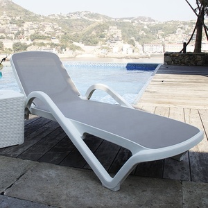 Set da spiaggia sedie a sdraio in plastica per esterni, chaise longue moderna grande sedia da sole per esterni, divano per sedia da spiaggia per il tempo libero. - Product Image 1