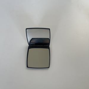 Voyage portable personnalisable de haute qualité avec fonction miroir de maquillage double face pliant - Product Image 4