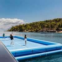 Terrain de tennis flottant gonflable de taille personnalisée, arène, jeu de sport, terrain de pickleball gonflable à vendre