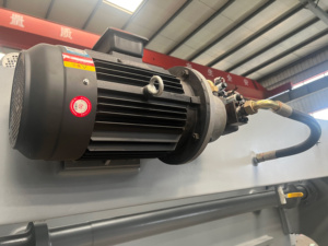 Machine de pliage de presse-frein CNC <span class=keywords><strong>2022</strong></span> 63T 2500 pour plateau de câbles à haute performance - Product Image 5
