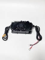 Chargeur de batterie Li-ion LNLEE 54,6V 10A 13S pour trottinette électrique et robot, charge rapide intelligente avec affichage LED, portable