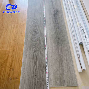 Revêtement de sol SPC gaufré de luxe - Grain de <span class=keywords><strong>bois</strong></span> profond anti-taches pour salon, bureau, prix usine - Product Image 5