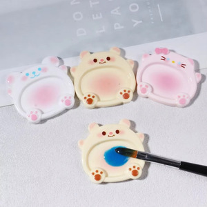 Breloques en résine Kawaii pour ongles, pendentifs ours et chat de dessin animé, décorations acryliques DIY pour coques de téléphone et pinces à cheveux - Product Image 1