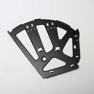 رفوف أحذية معدنية متعددة الطبقات بمفصلات ودرابزين ومسندات - Product Image 3