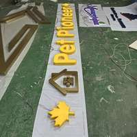 Enseignes LED sur mesure en acrylique, enseignes lumineuses 3D LED, enseignes à lettres en relief LED, enseignes logo en acrylique, enseignes de magasin pour entreprises