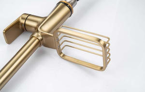 Robinet de cuisine à tirette en acier inoxydable avec porte-éponge Robinet d'évier de cuisine en or brossé Robinet d'<span class=keywords><strong>eau</strong></span> pour la cuisine - Product Image 5