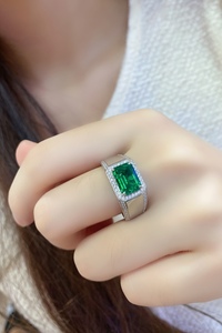 Anneaux pour hommes faits à la main de haute qualité à <span class=keywords><strong>prix</strong></span> abordable, anneau en émeraude créée en laboratoire, diamants de 6 carats, cadeaux pour homme, fête des pères - Product Image 2