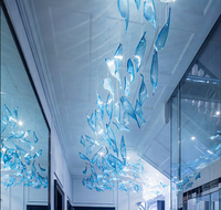 Lustre en verre de cristal bleu de style contemporain soufflé à la main pour la maison hôtel restaurant et centre commercial éclairage de décoration de plafond