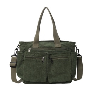 Sac fourre-tout à messages multifonctionnel de haute qualité en velours côtelé doux pour femmes, grande capacité, rayé, mode simple pour filles - Product Image 3